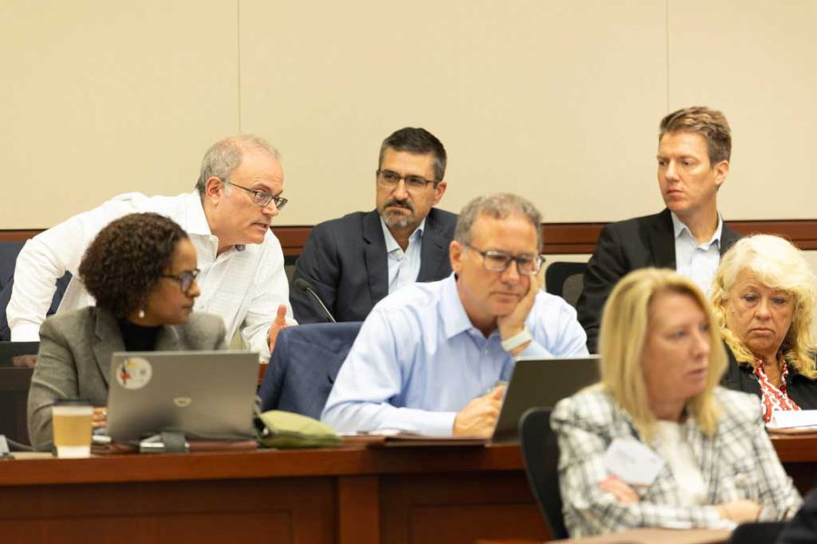 10-audience-member-asking-a-question